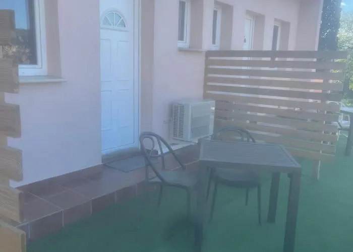 Casa Julie